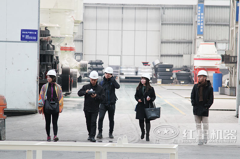 規?；O備廠房，提供立式復合破碎機免費咨詢