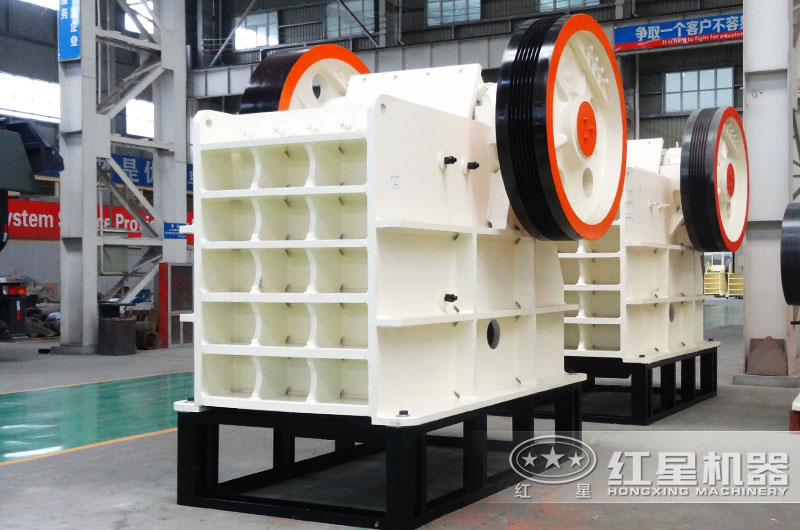 鄂式破碎機，深V粗碎力度強