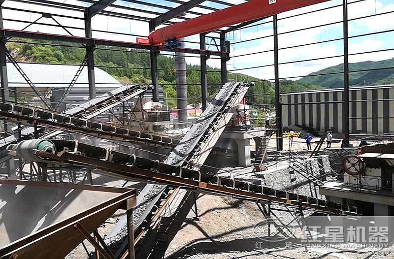 大型機(jī)制砂廠(chǎng)運(yùn)行實(shí)拍